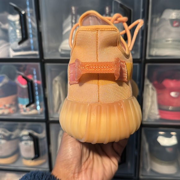 Yeezy Boost V.2 “Mono Clay” main image 10